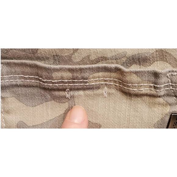 1822 Denim Gray Camo Jeans tapered Legs Size 28 - Picture 5 of 9